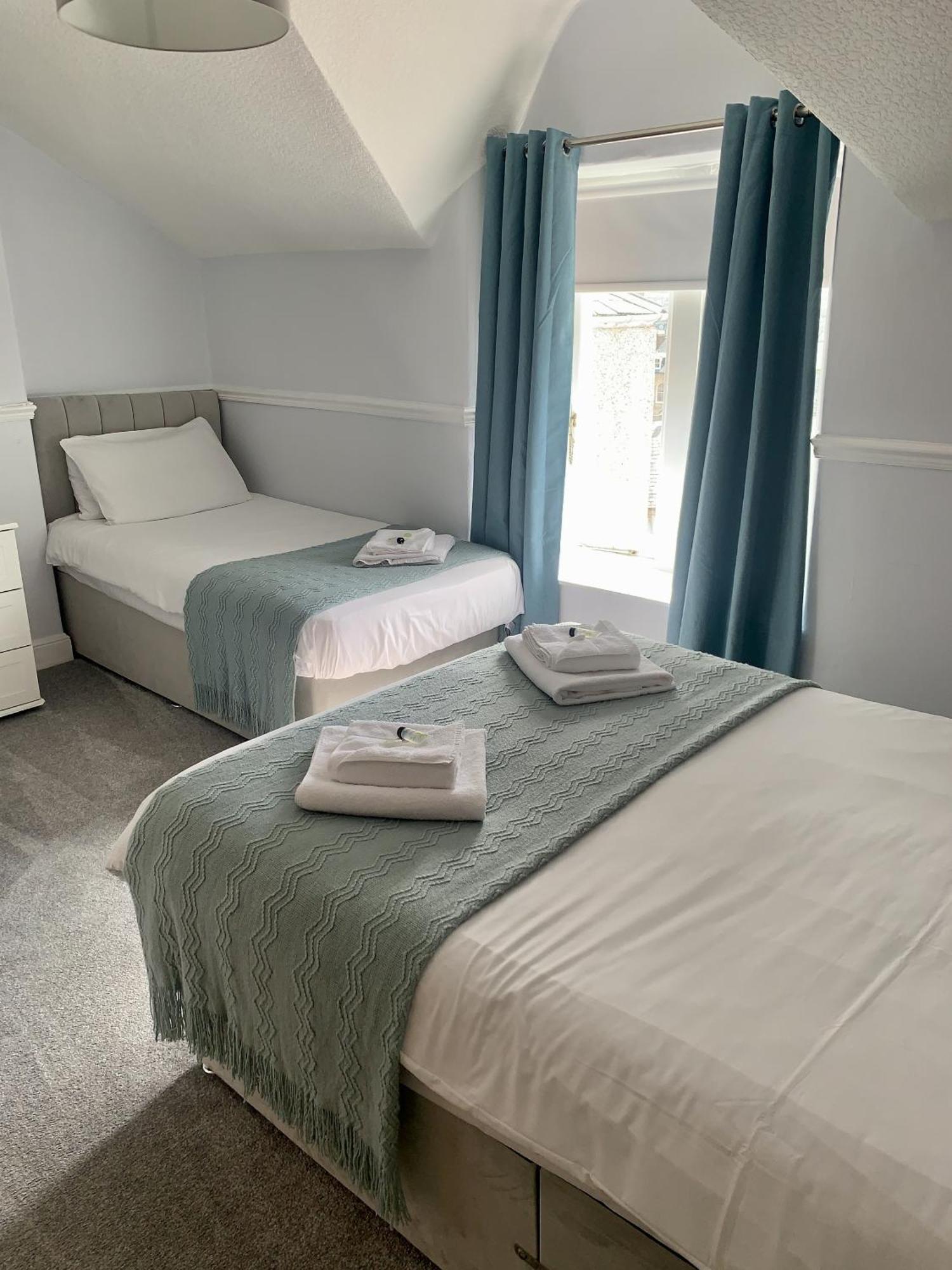 Seaclyffe Hotel Ltd Λαντούντνο Δωμάτιο φωτογραφία