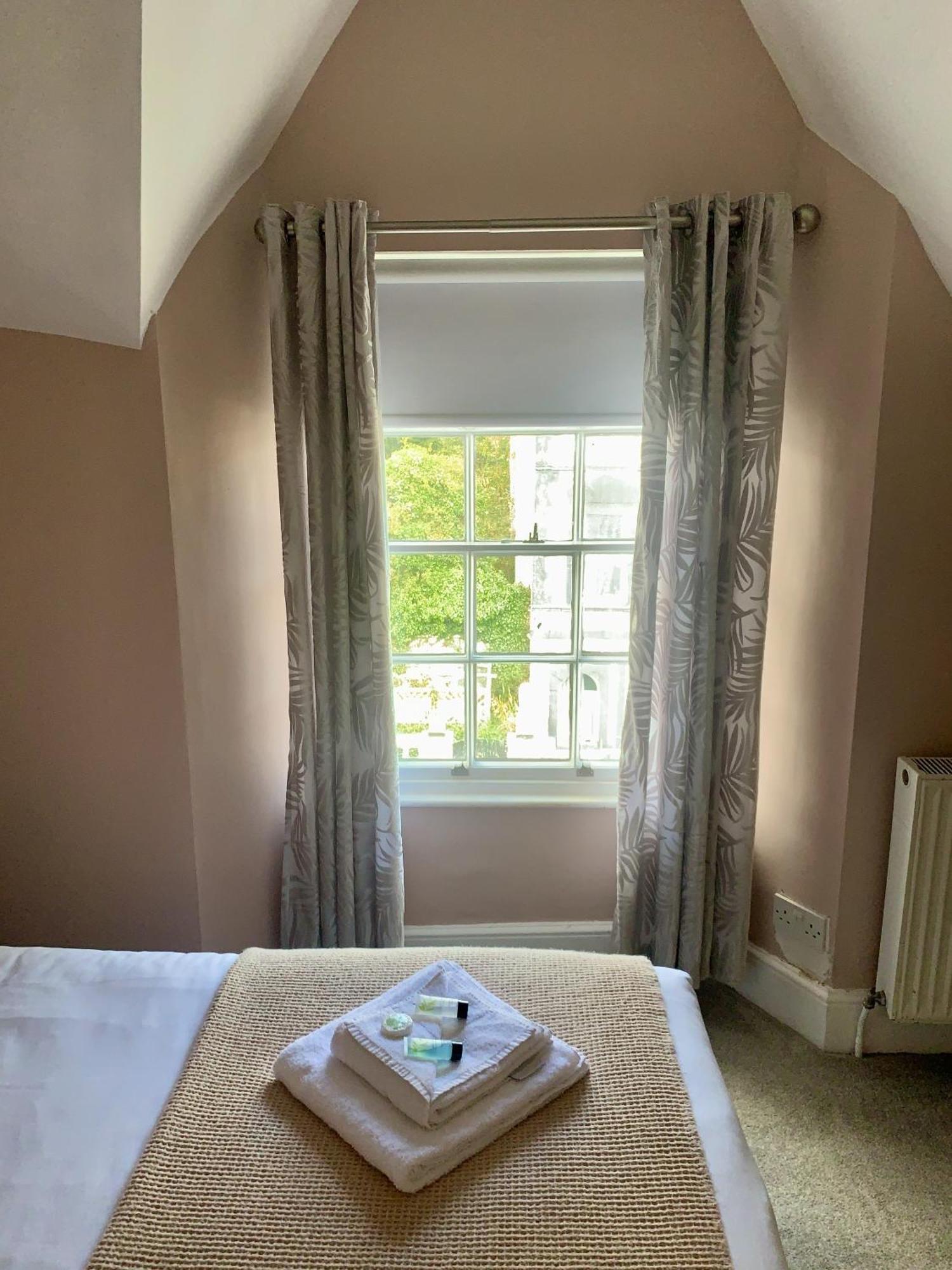 Seaclyffe Hotel Ltd Λαντούντνο Δωμάτιο φωτογραφία